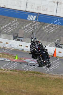 media/Nov-26-2022-Fastrack Riders (Sat) [[b001e85eef]]/Level 2/Session 3 Outside Turn 9/